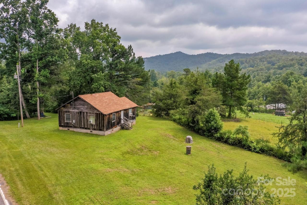 600 Hemphill Rd., Union Mills, NC 28167