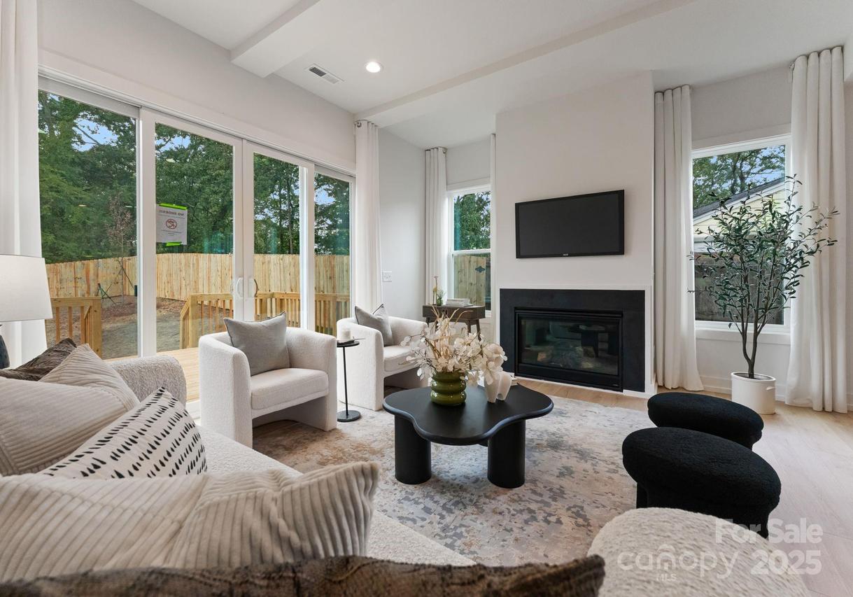 1409 Downs Ave., Charlotte, NC 28205
