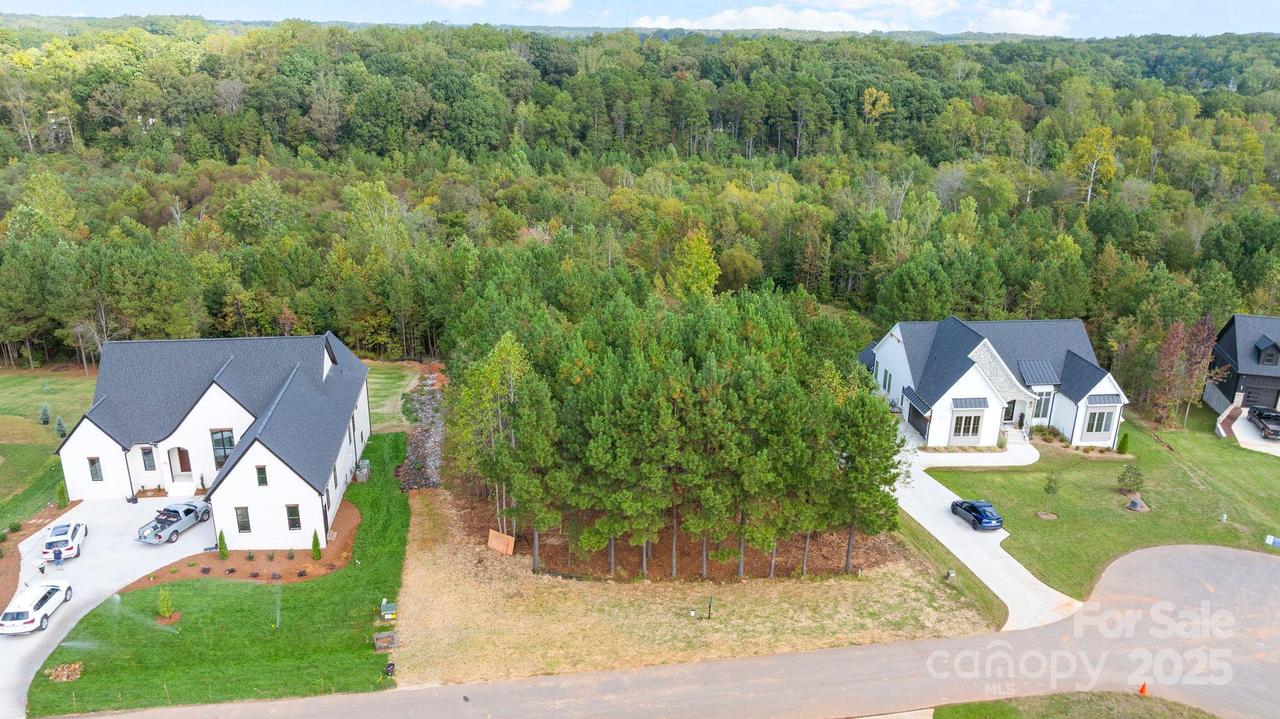 133 Addison Emory Ln., Mooresville, NC 28115