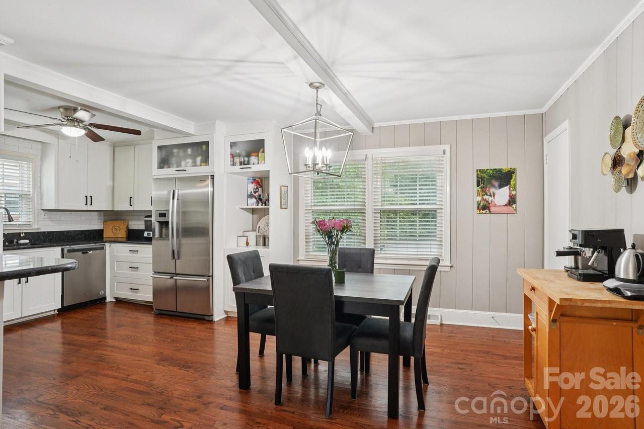 1527 Burnley Rd., Charlotte, NC 28210