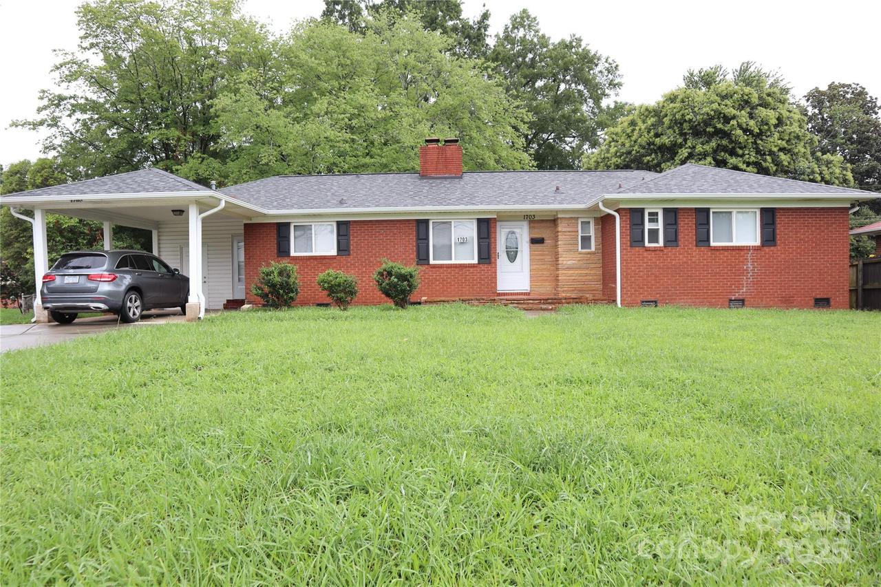 1703 Tyvola Rd., Charlotte, NC 28210