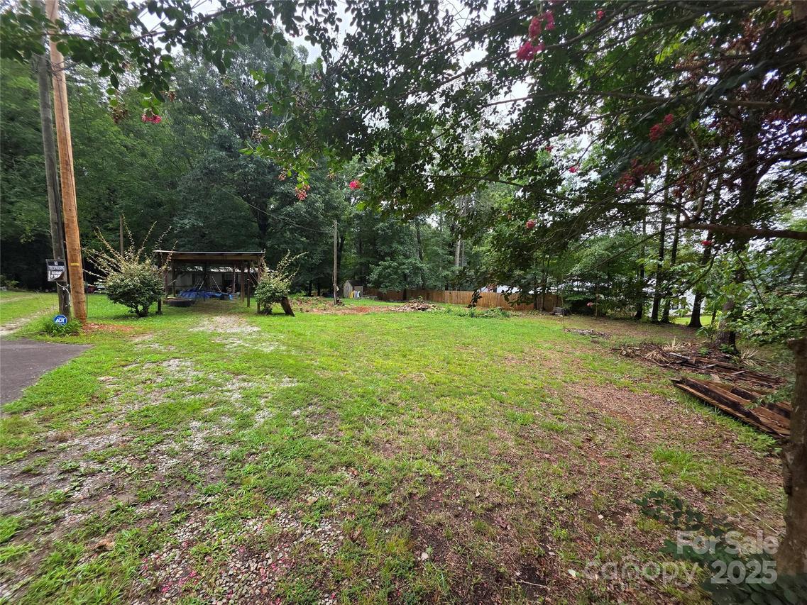 255-257 Pinehaven Dr., Lexington, NC 27292