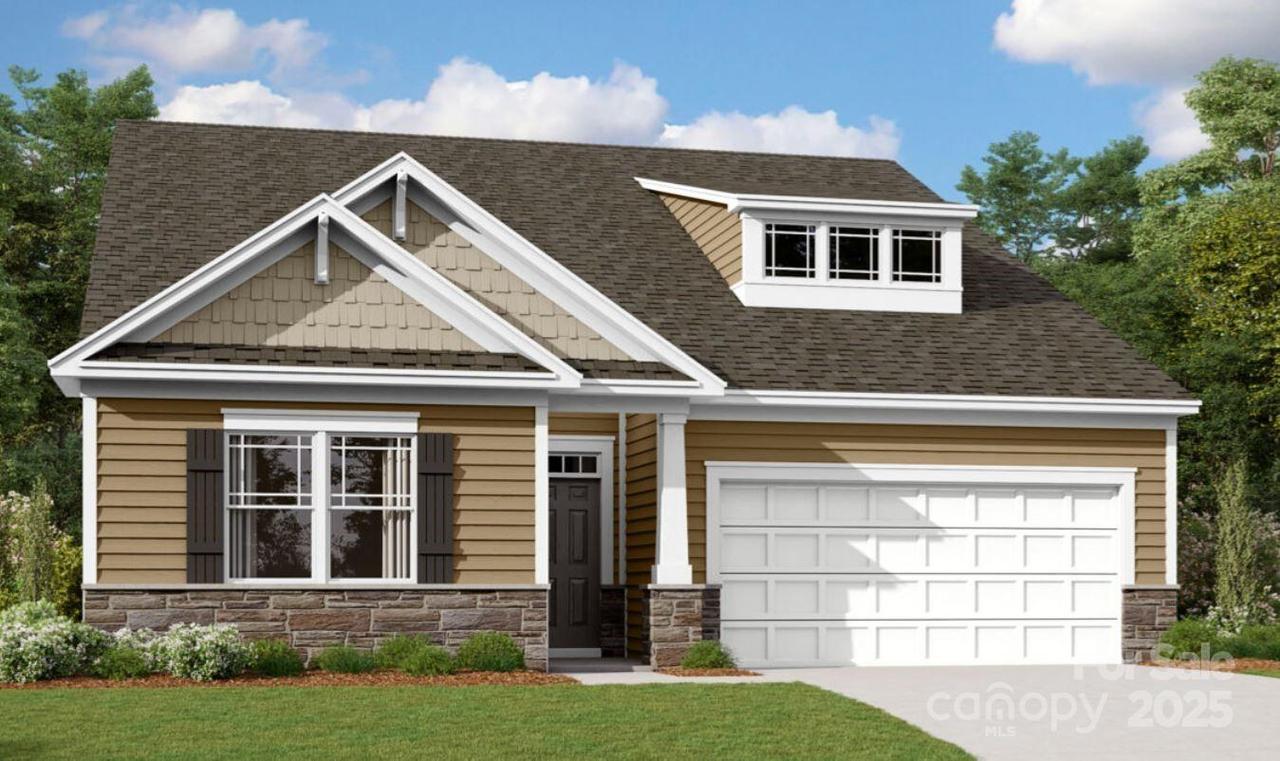 10209 Whitaker Pointe Dr., Huntersville, NC 28078