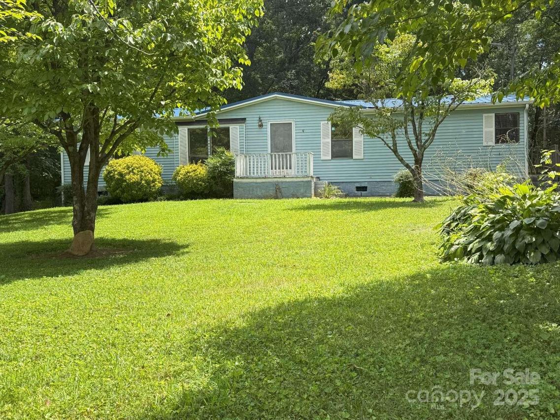 1241 26th St., Hickory, NC 28602