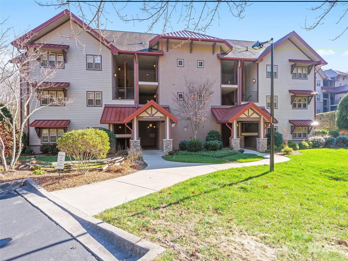 1650 Country Club Dr. #102 C, Maggie Valley, NC 28751