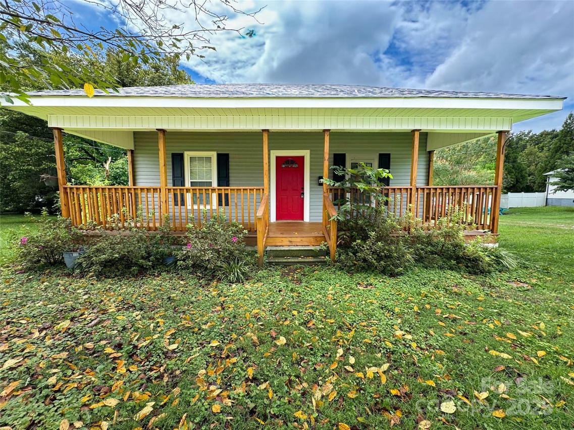 818 Grier St., Lincolnton, NC 28092