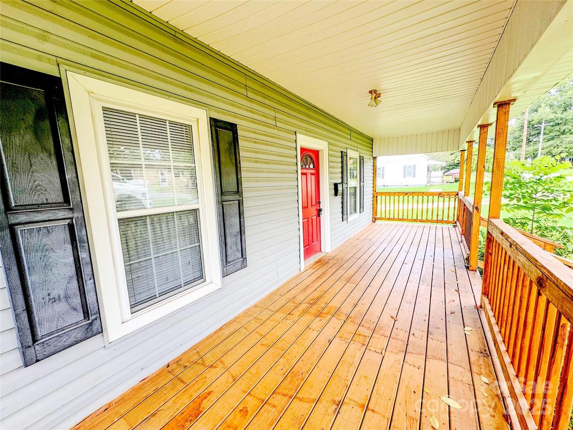 818 Grier St., Lincolnton, NC 28092