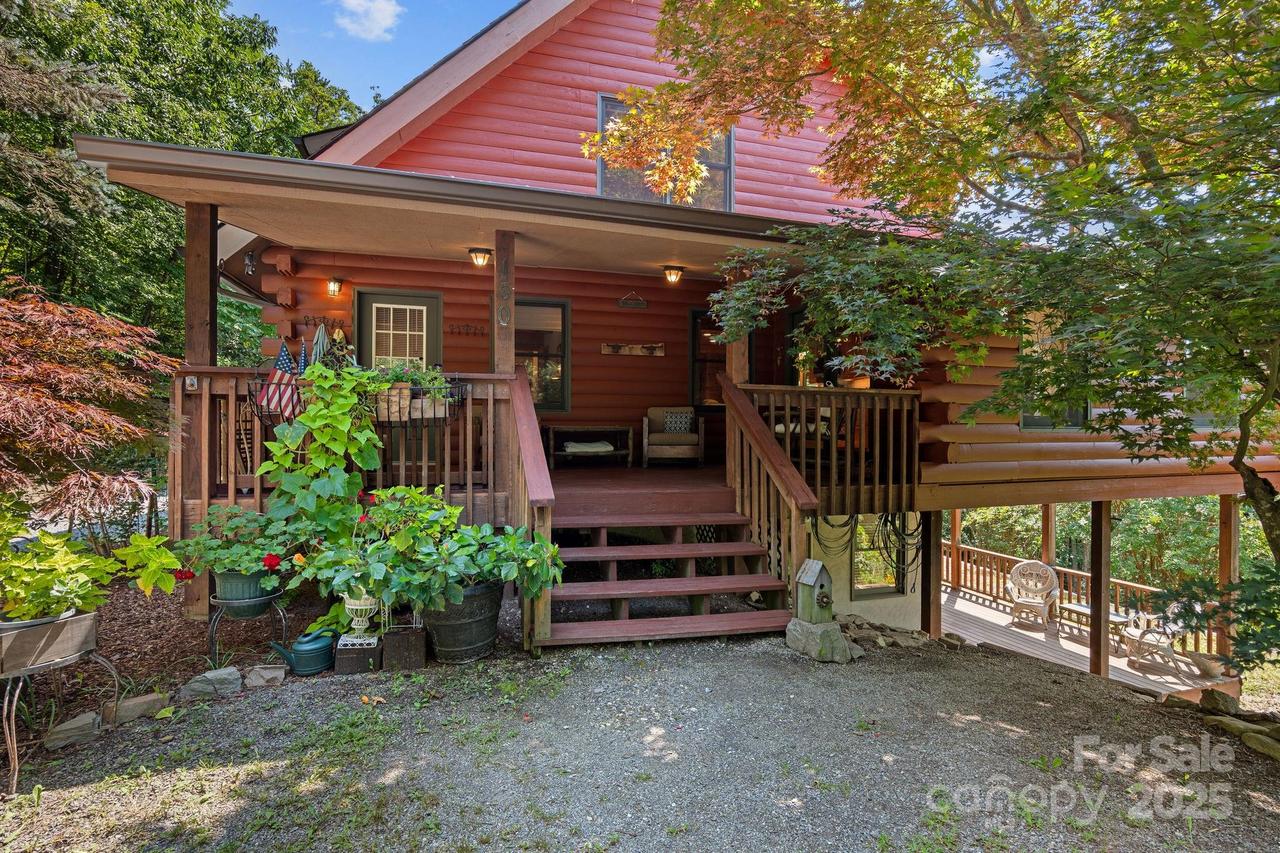 150 Avondale Ridge Rd., Asheville, NC 28803