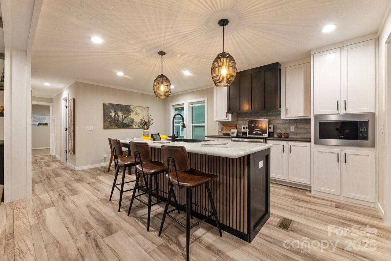 121 Green St., Connelly Springs, NC 28612