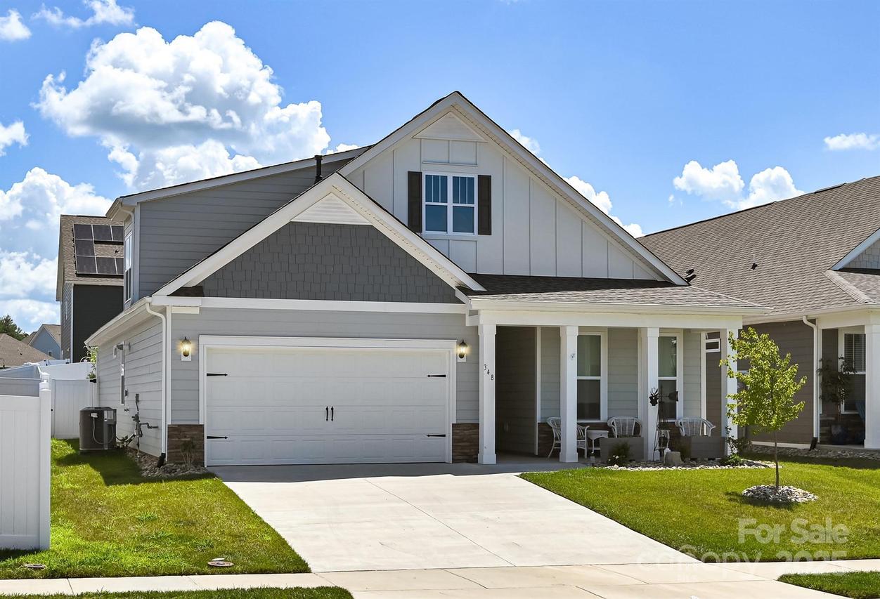 [Address Hidden by Seller], Hendersonville, NC 28792