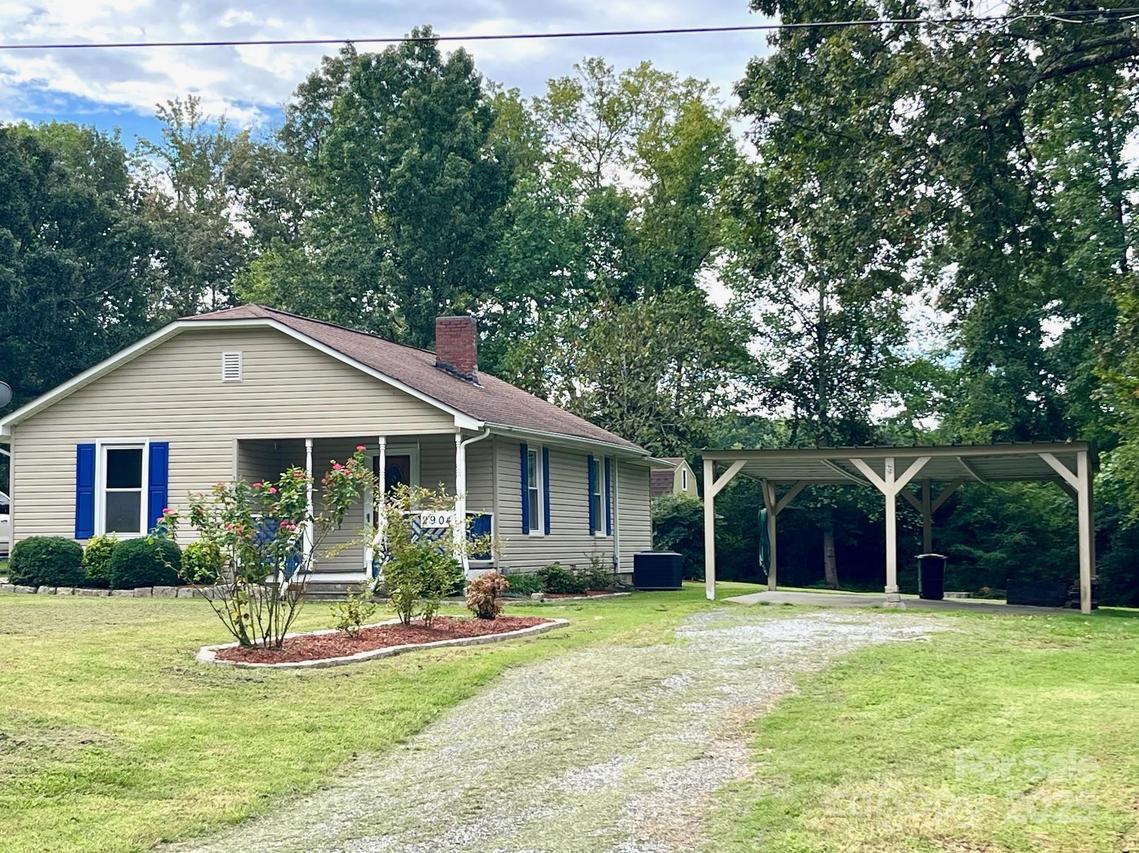 2904 Brantley Rd., Kannapolis, NC 28083