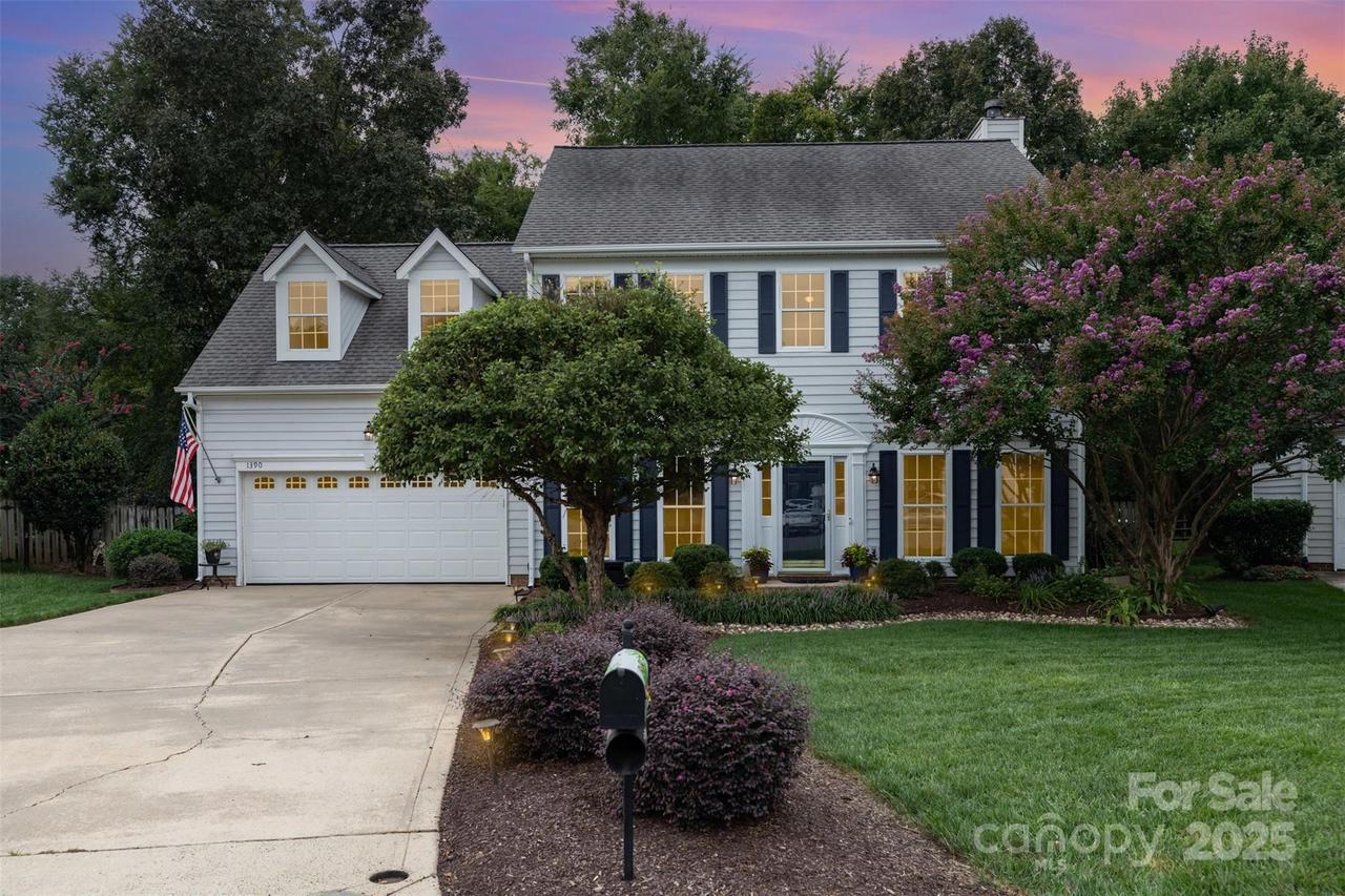 1390 Lloyd Pl., Concord, NC 28027