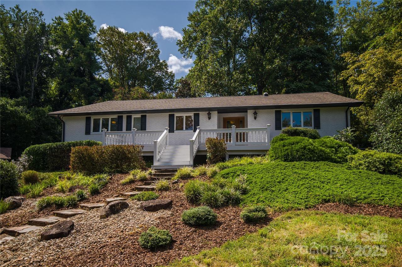 334 Case St., Columbus, NC 28722