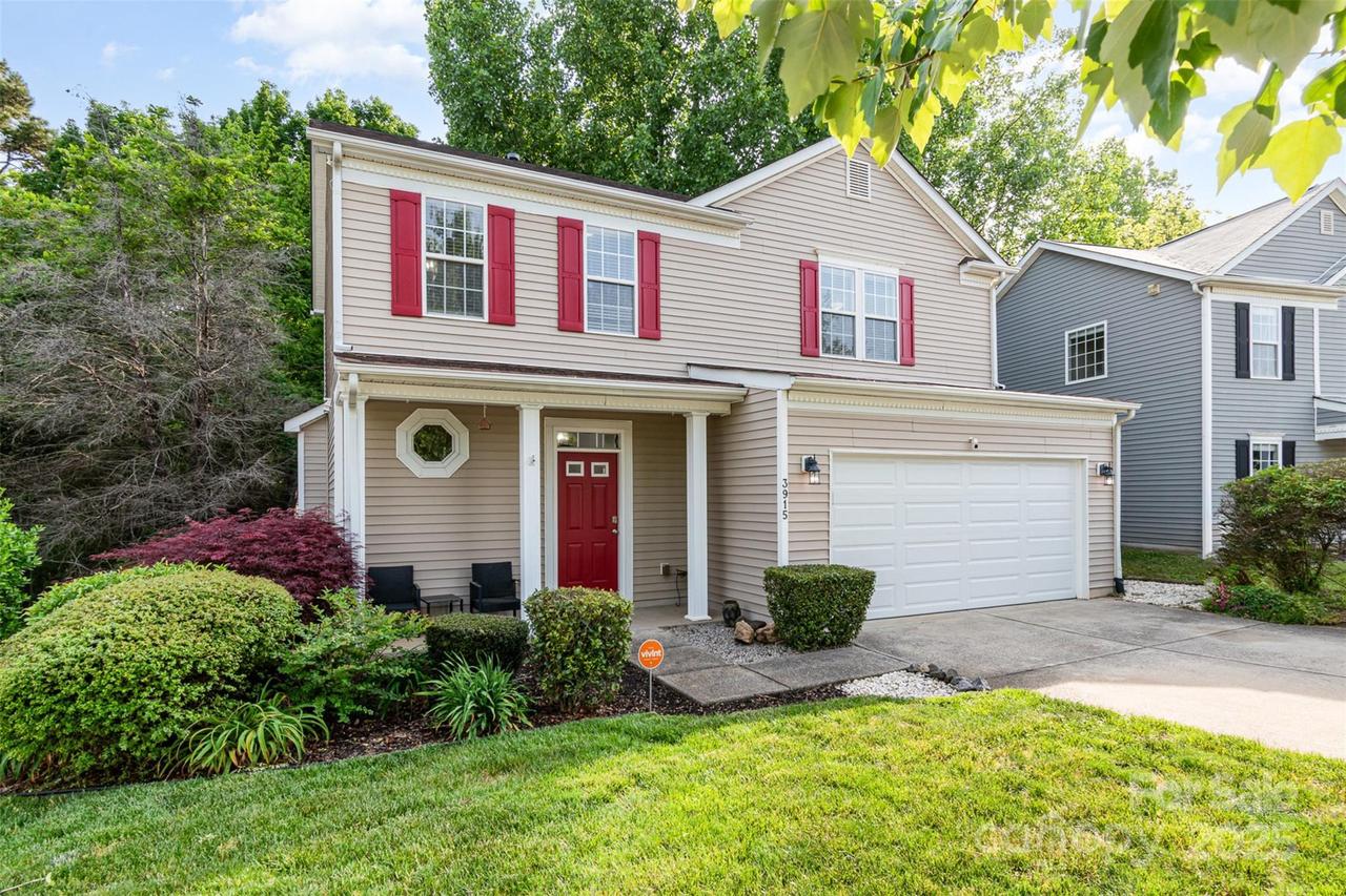 3915 Planters Watch Dr., Charlotte, NC 28278