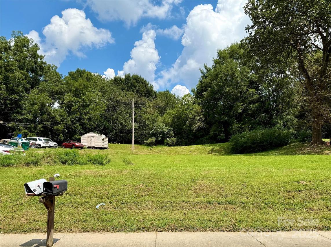 625 S 2nd St., Albemarle, NC 28001