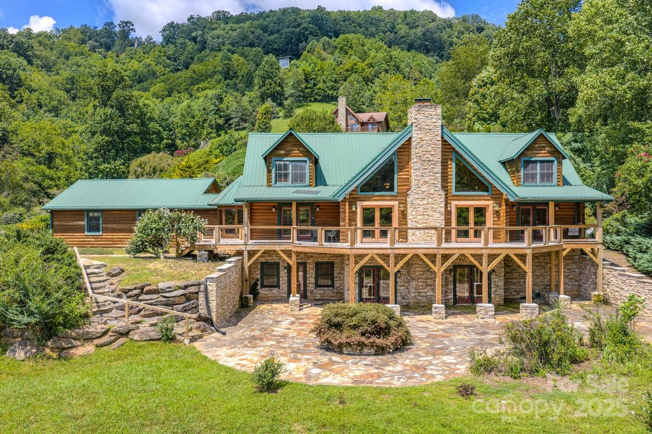 249 Serenity Mountain Ln., Mars Hill, NC 28754
