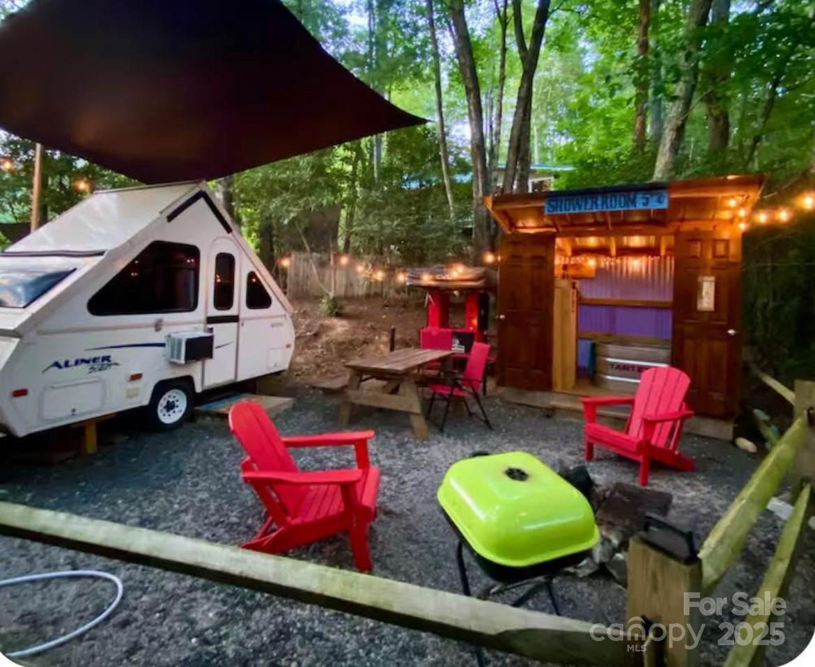314 Bear Cub Dr., Spruce Pine, NC 28777