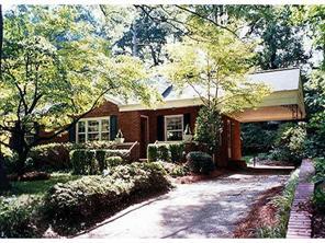 2715 Idlewood Cir., Charlotte, NC 28209