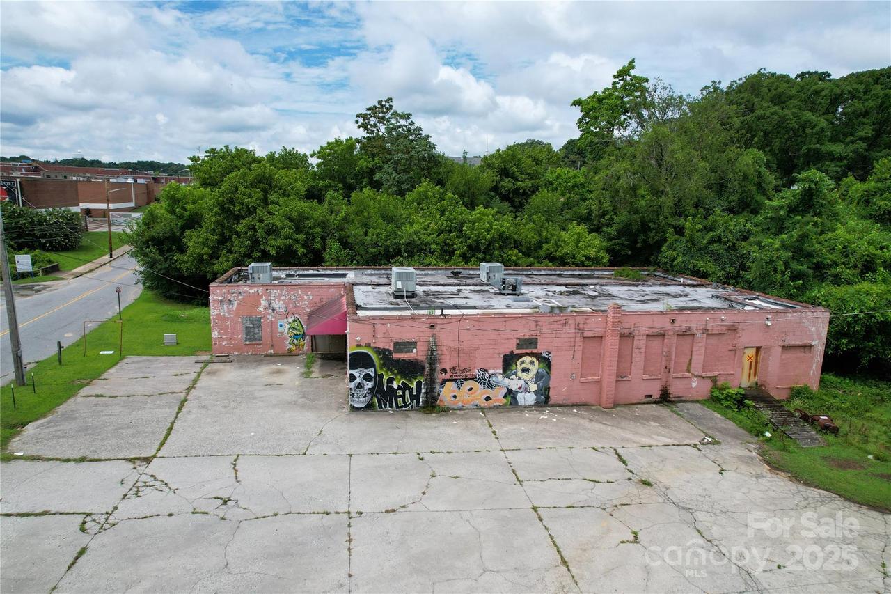 604 W Ward Ave., High Point, NC 27260