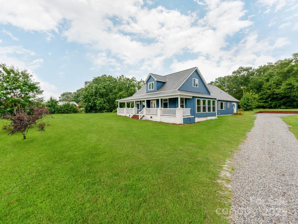 776 S Grove St. #EXT, Lincolnton, NC 28092