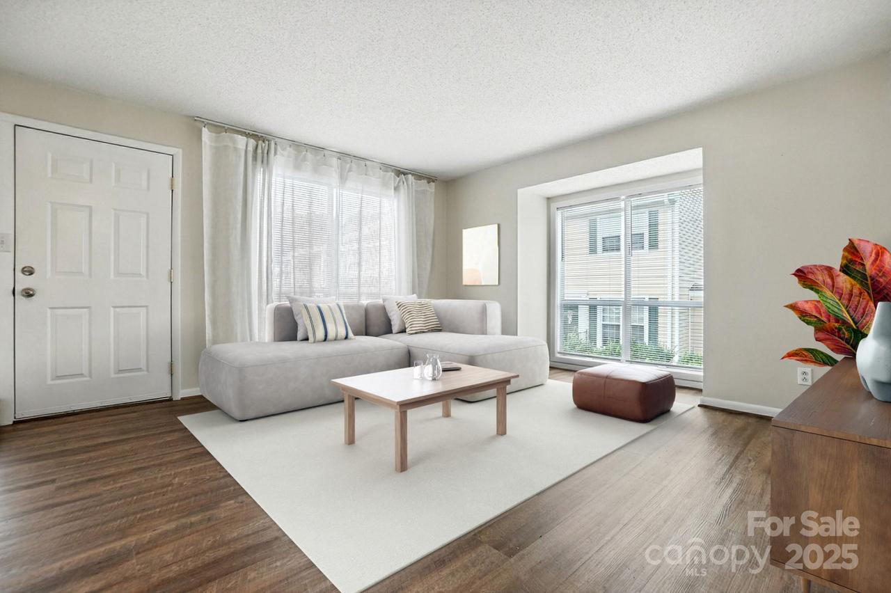 1101 Surry Ln., Gastonia, NC 28054