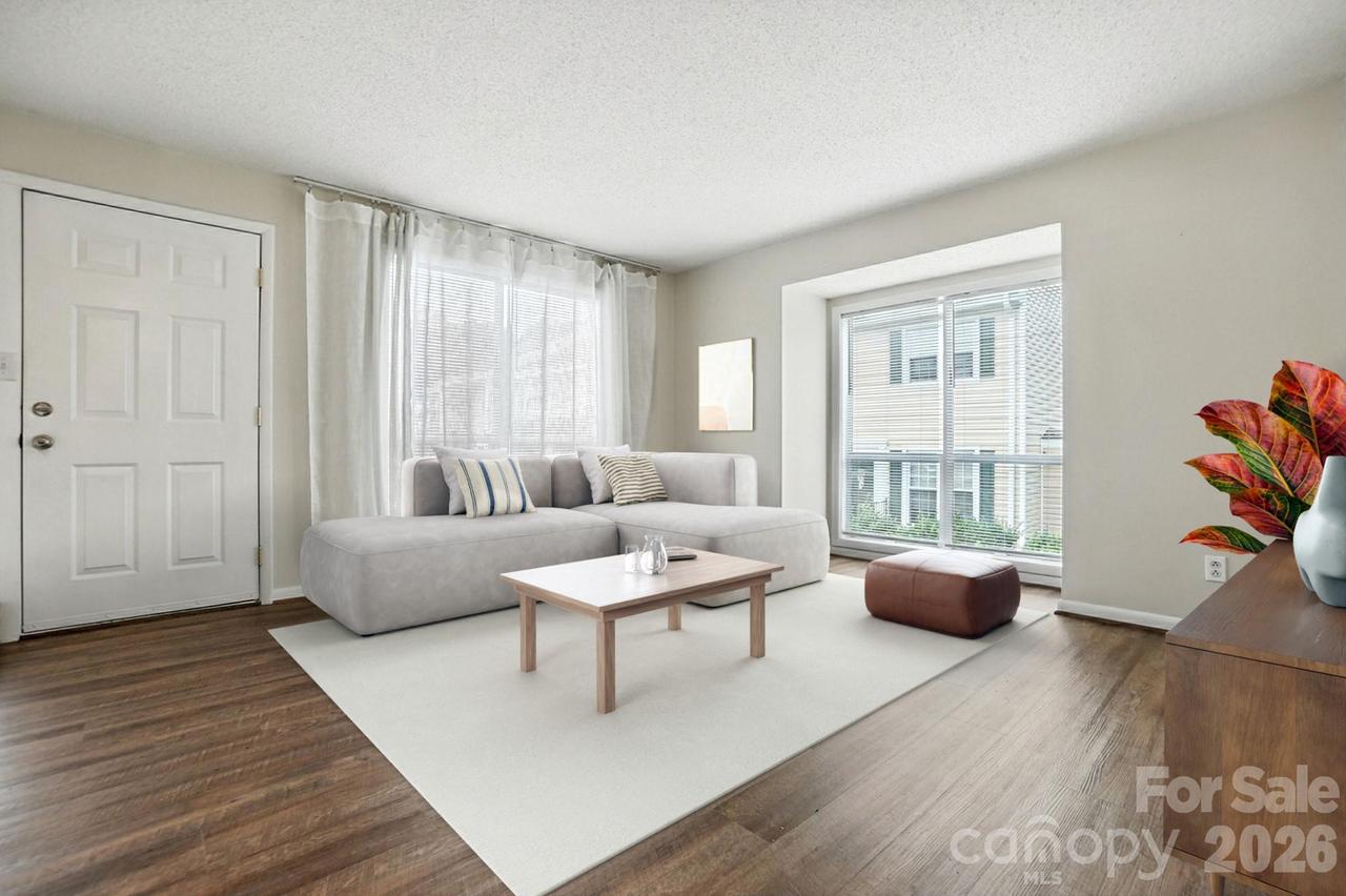 1101 Surry Ln., Gastonia, NC 28054