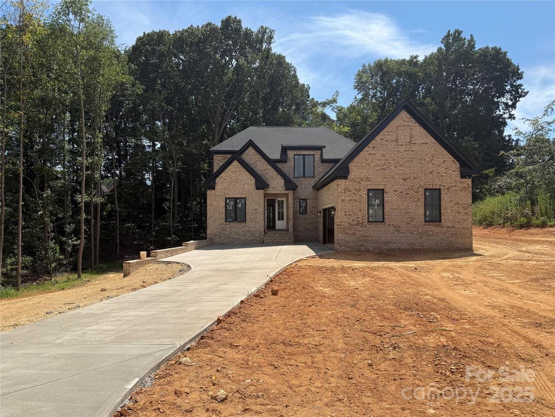 3204 Chancellor Ln., Monroe, NC 28110
