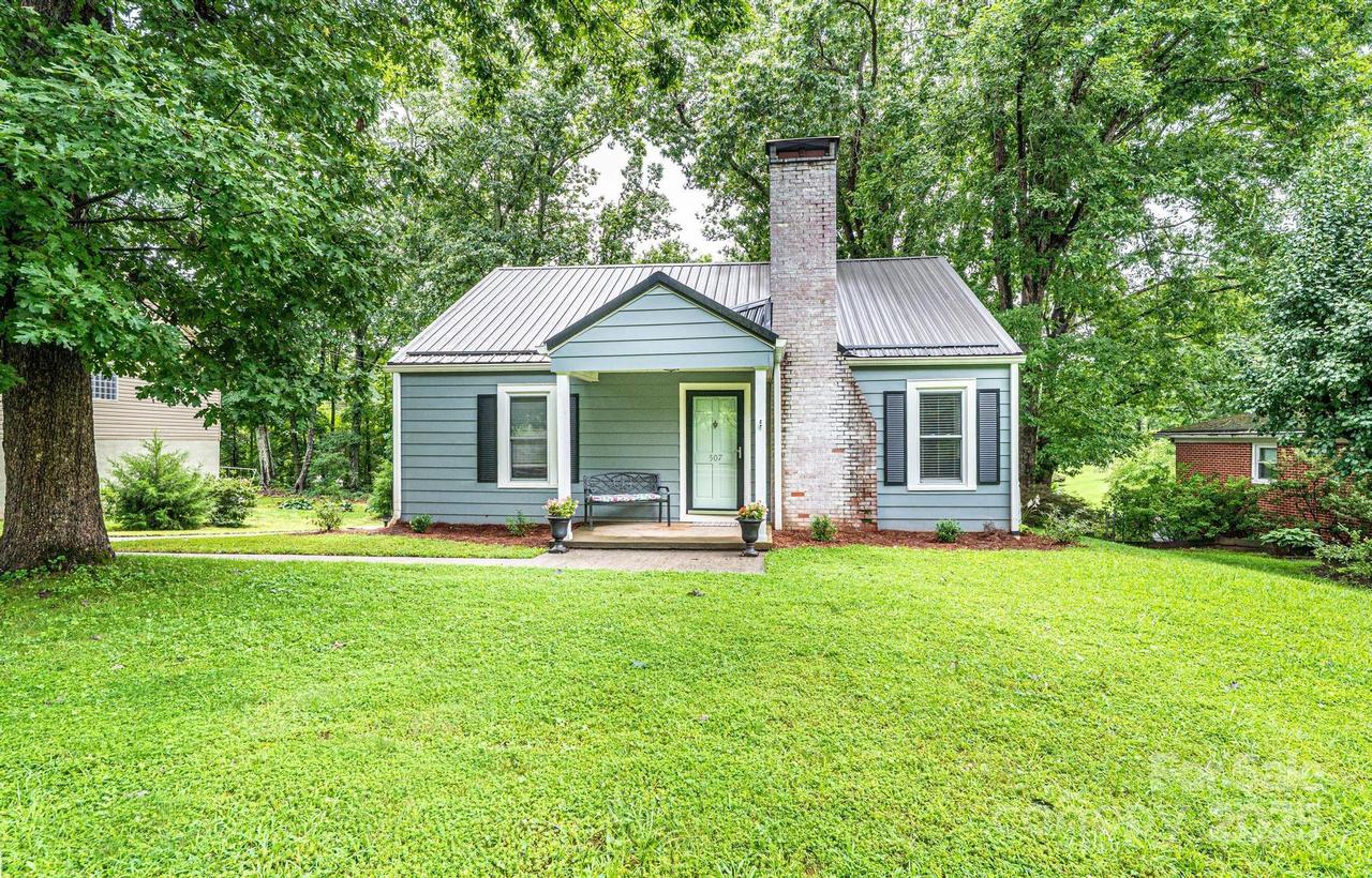507 Mountain View St., Morganton, NC 28655