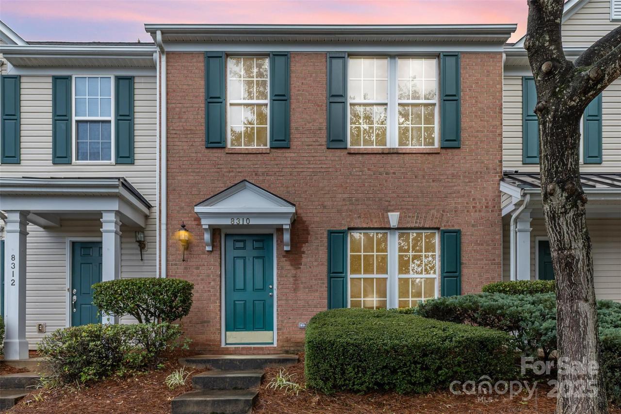 8310 Shinkansen Dr., Charlotte, NC 28213