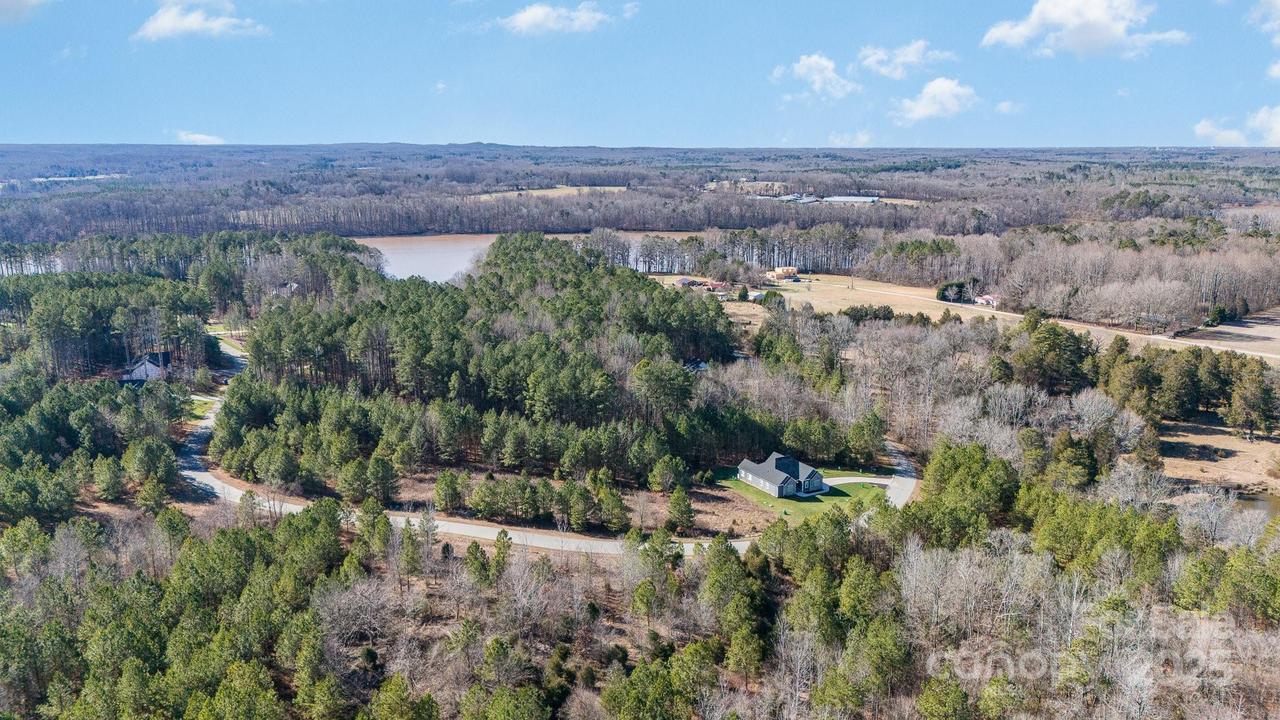 1261 Sunset Pointe Dr. #60, Salisbury, NC 28146