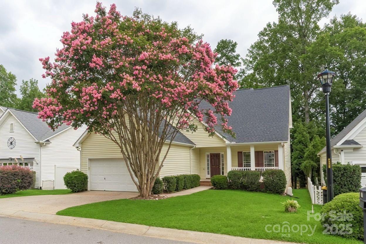 7903 Smith Pond Dr., Denver, NC 28037