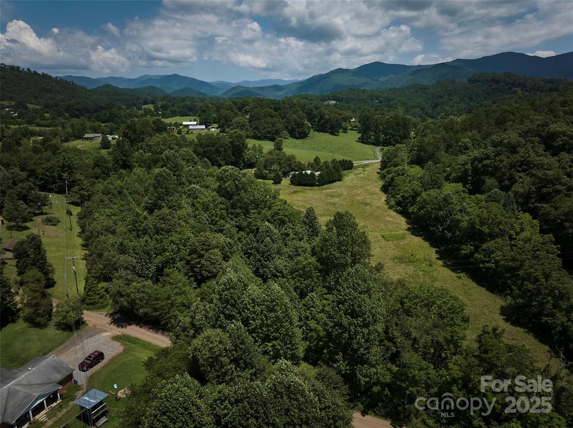 Fort Wilderness Rd., Whittier, NC 28789