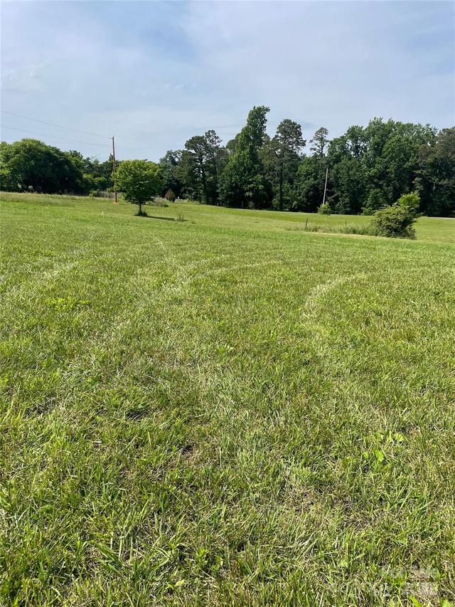 520 Eagle Mills Rd., Hamptonville, NC 27020