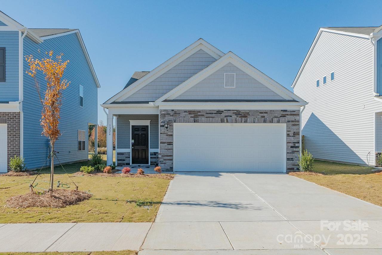 1224 Langston Ln., Salisbury, NC 28144