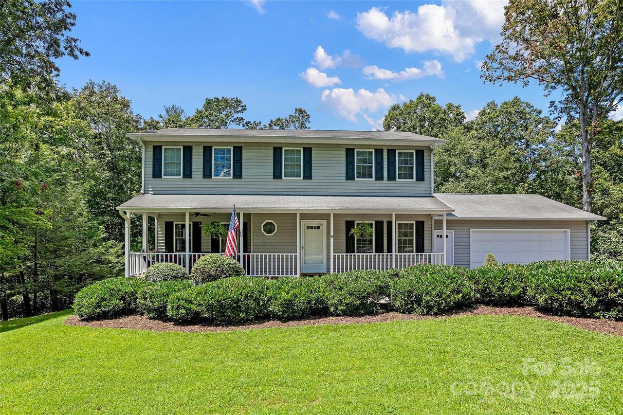 6 Oak Grove Rd., Arden, NC 28704