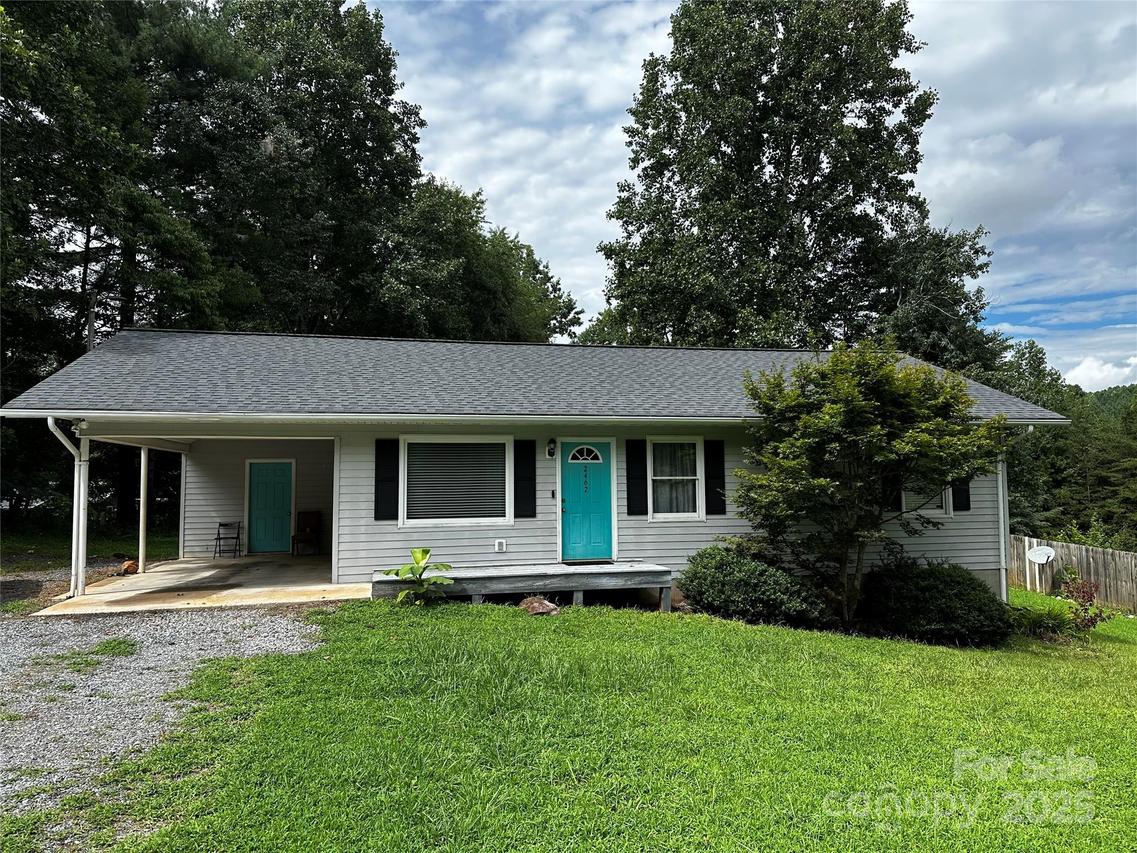2462 Ridgecreek Dr., Morganton, NC 28655