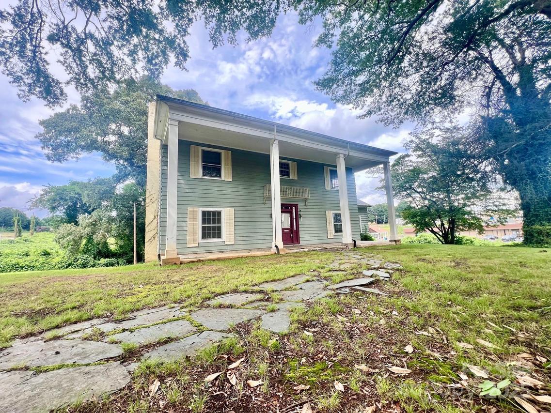 347 E Main Ave., Taylorsville, NC 28681