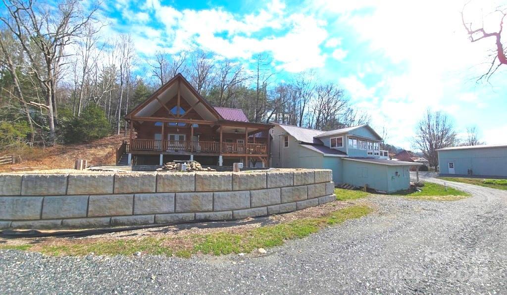 262 Lemly Rd., Fleetwood, NC 28626