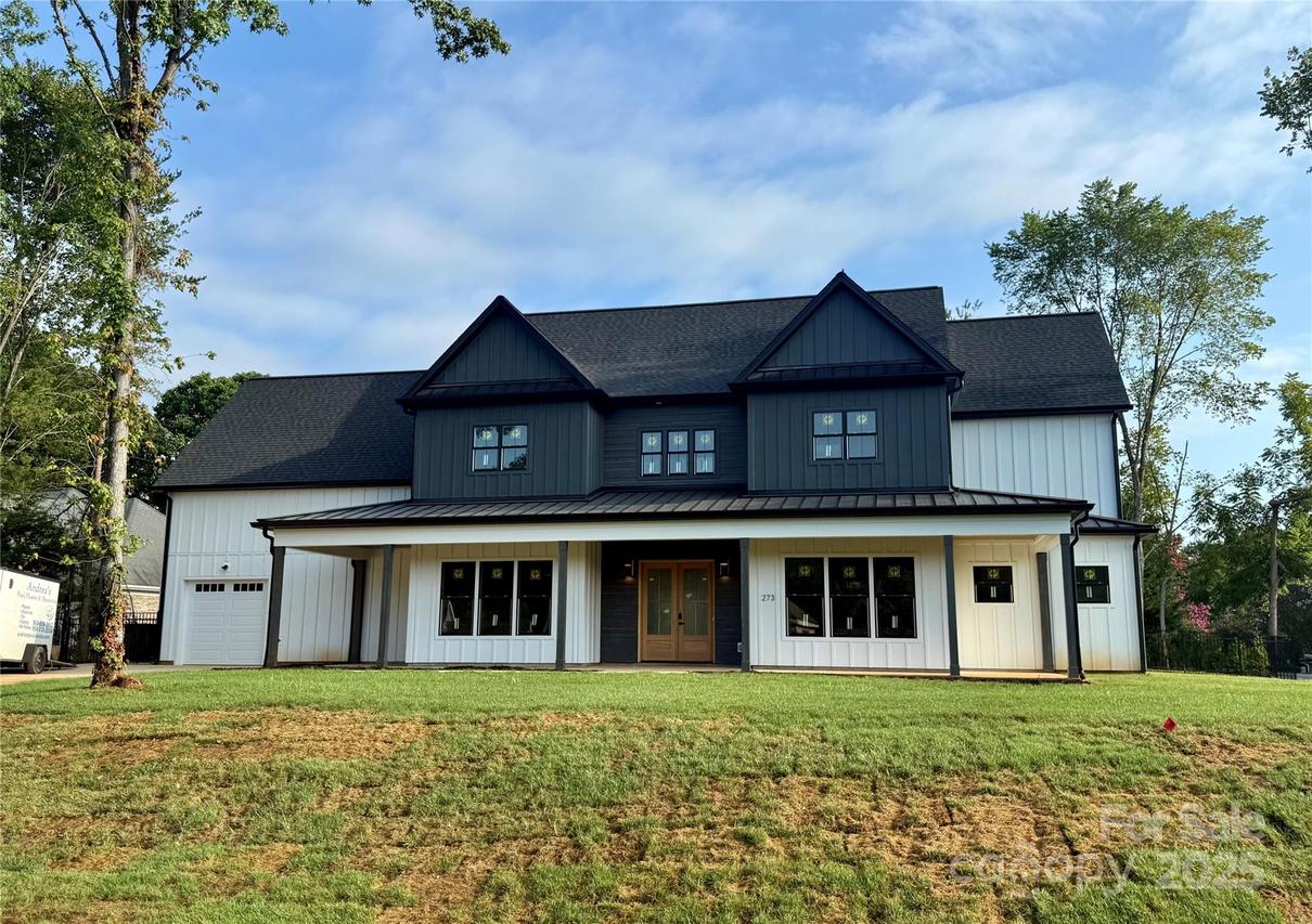 273 Spring Run Dr., Mooresville, NC 28117