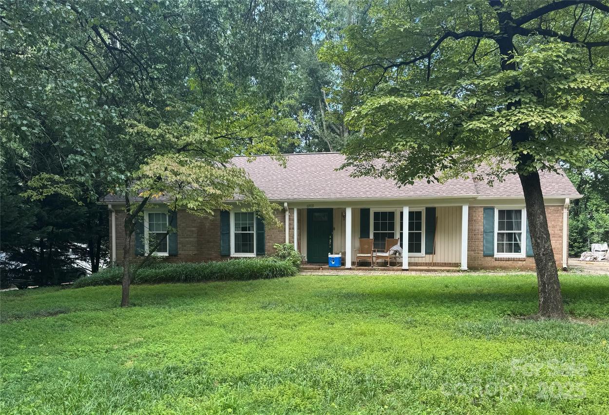 6900 Valley Haven Dr., Charlotte, NC 28211