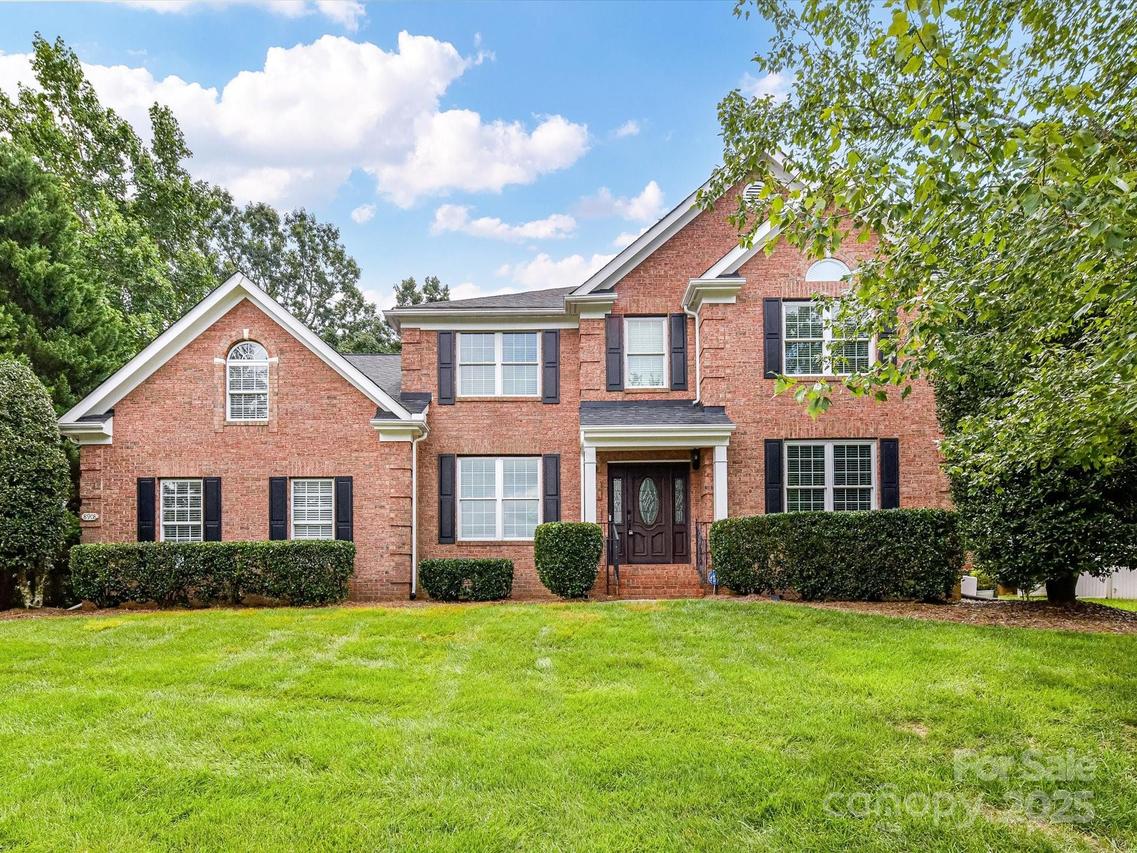 8908 Devonshire Dr., Huntersville, NC 28078