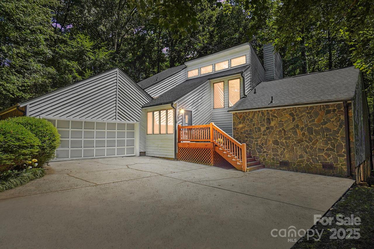 7967 Altacrest Dr., Concord, NC 28027