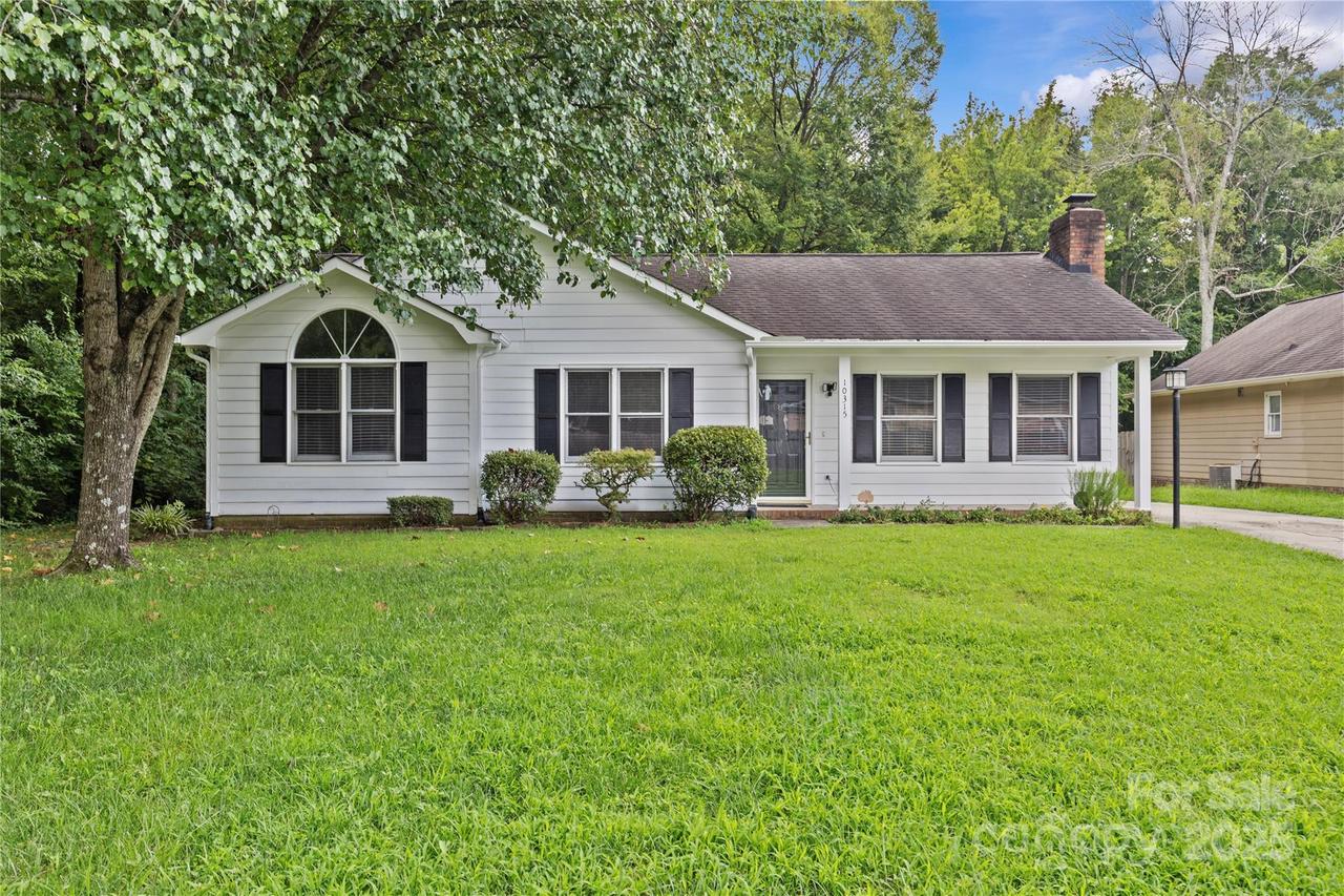 10315 Ranleigh Ln., Charlotte, NC 28273