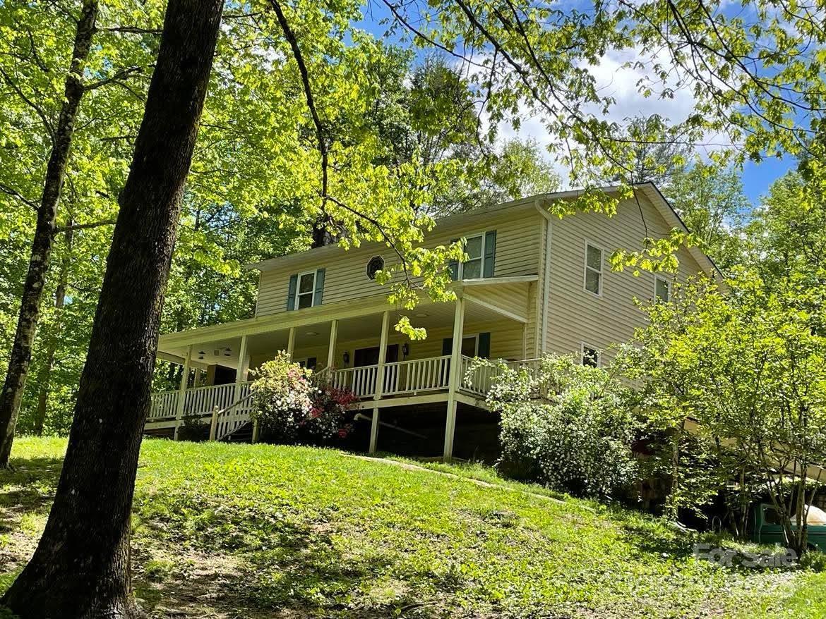 4100 Mariah Dr., Lenoir, NC 28645