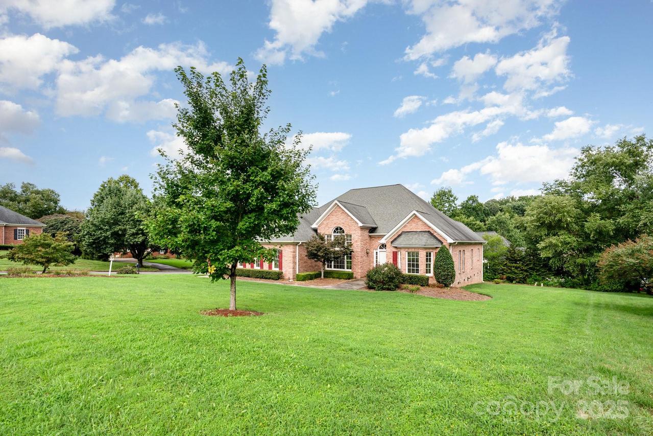 2603 Tralee Dr., Gastonia, NC 28056