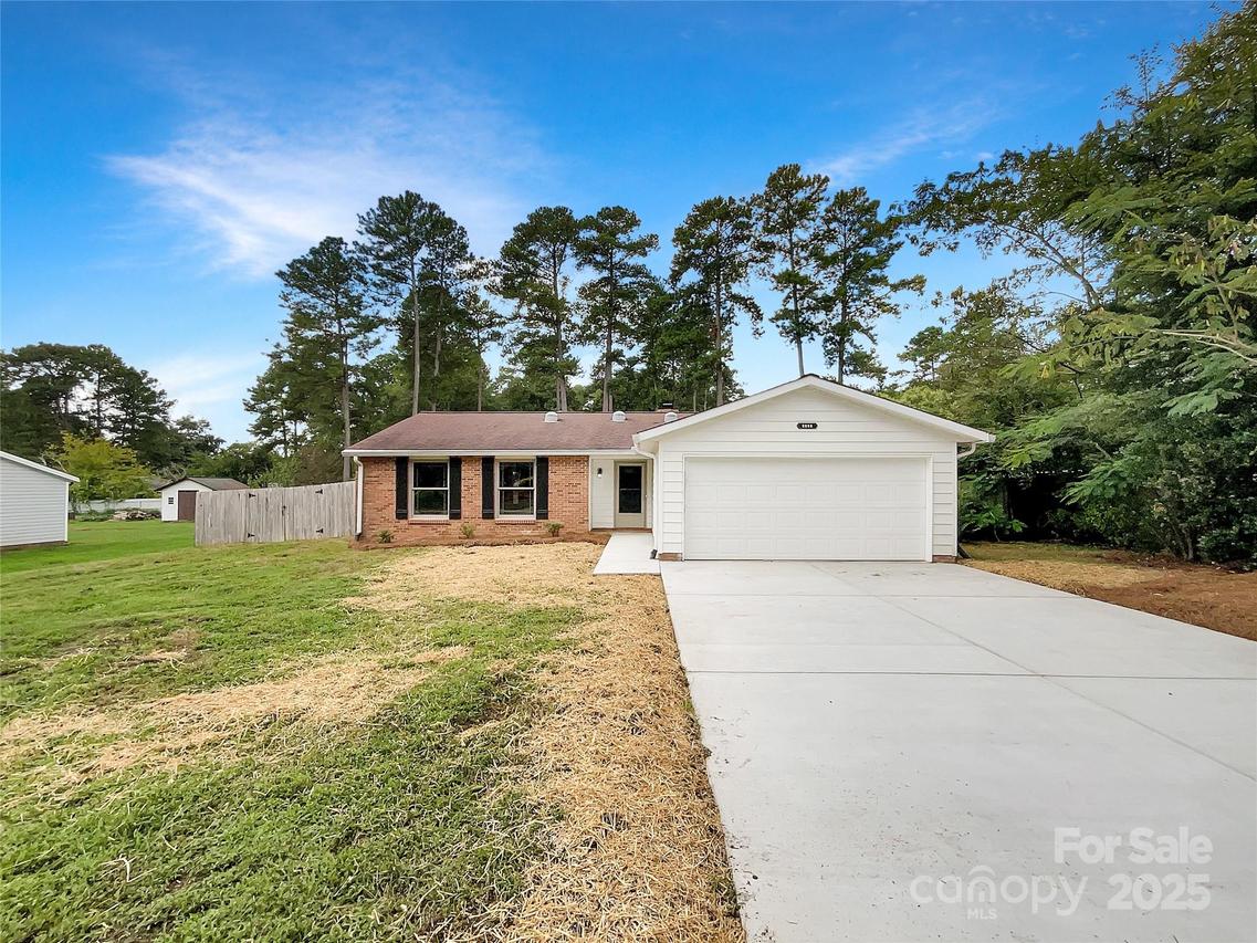 2222 Merimac Dr., Charlotte, NC 28273