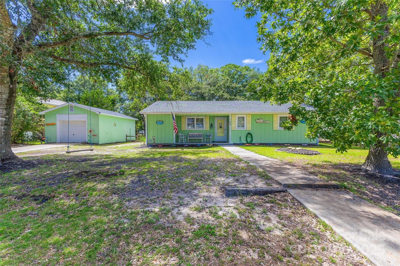 159 NE 6th St., Oak Island, NC 28465