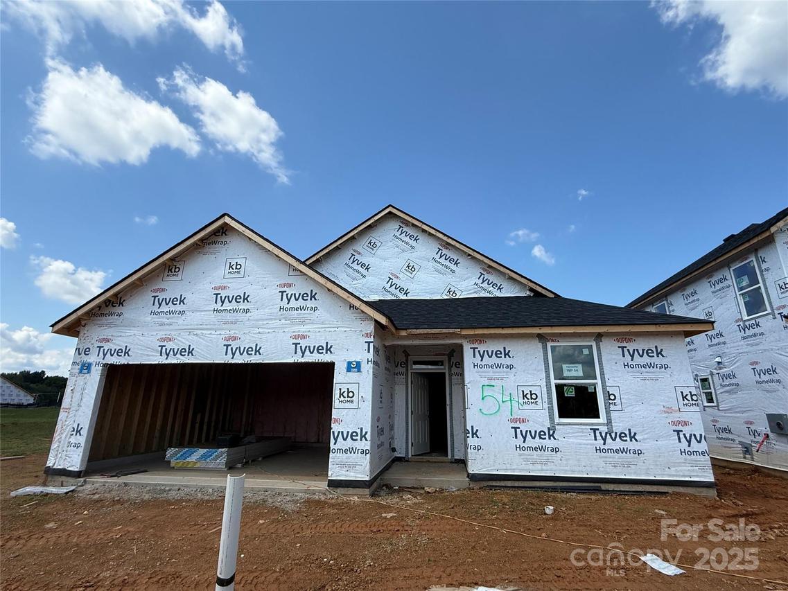 329 Maidstone Dr., Monroe, NC 28110