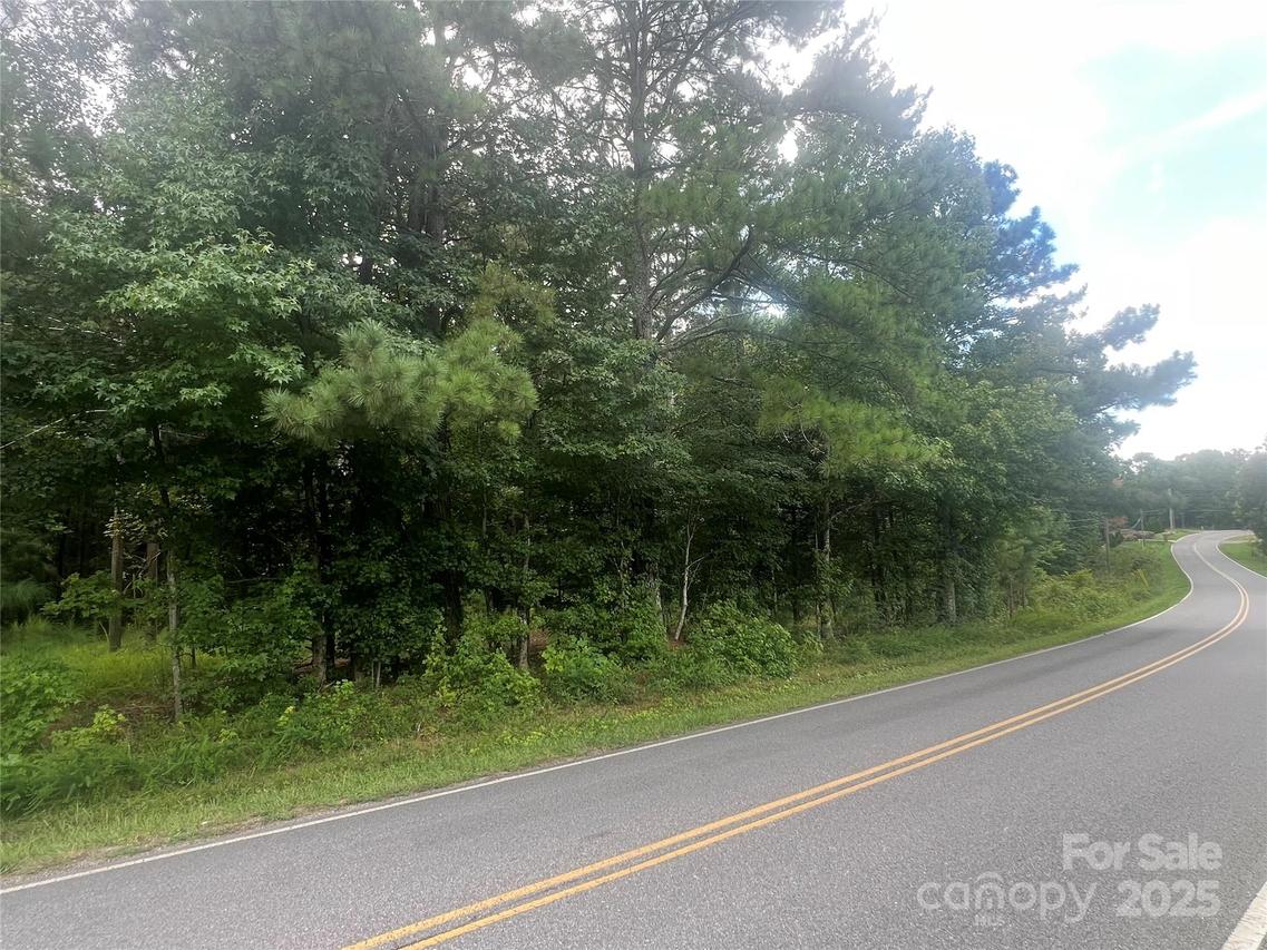 6017 Pagemont Rd., Kannapolis, NC 28081