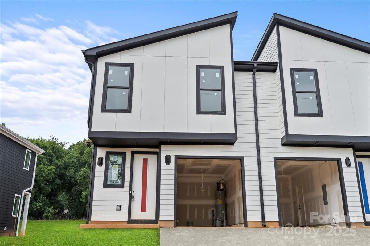 2512 Elmin St., Charlotte, NC 28208